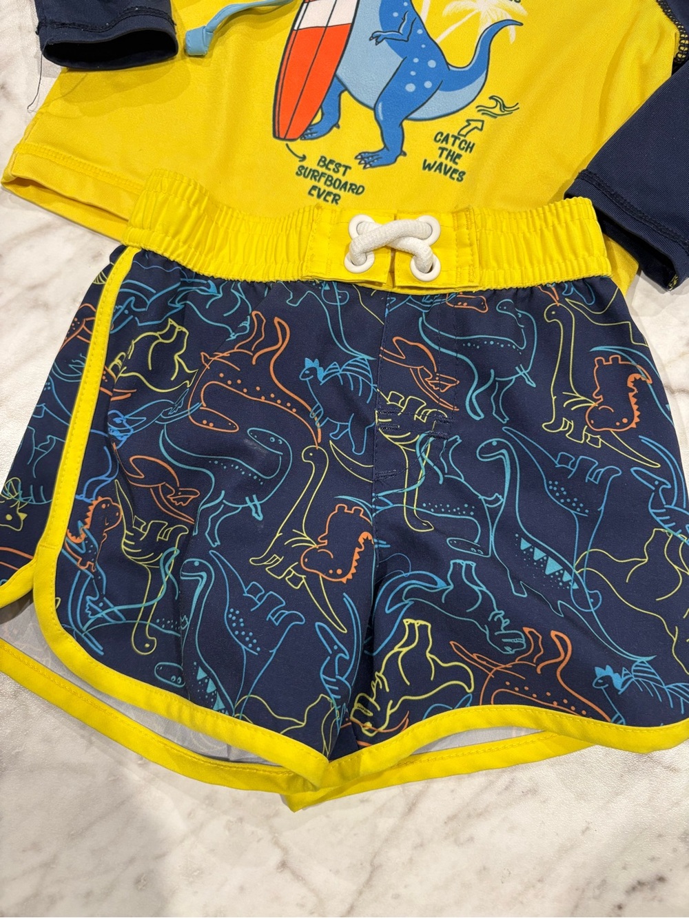 Wonder Nation Long Sleeve Dinosaur Swim Set with Light Blue Sun Hat- 3-6m - Picture 2 of 11
